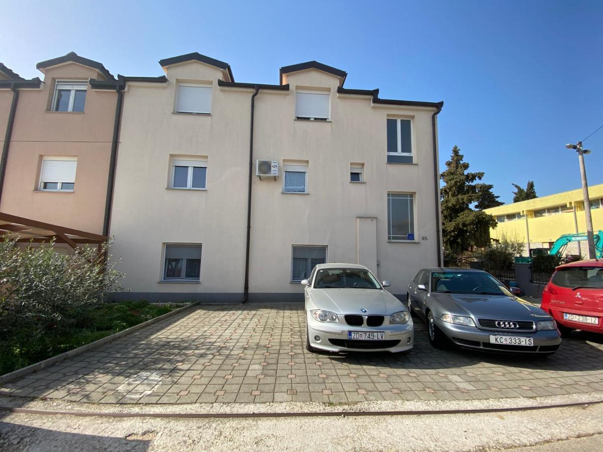 Apartmani Kristo 2 Zadar Bagian luar foto